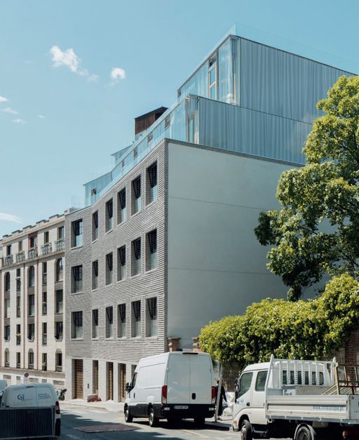 Restructuration et surélévation d’un bâtiment industriel à Paris 20ème