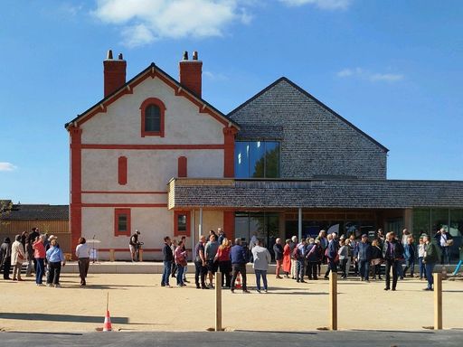 Médiathèque à Trignac